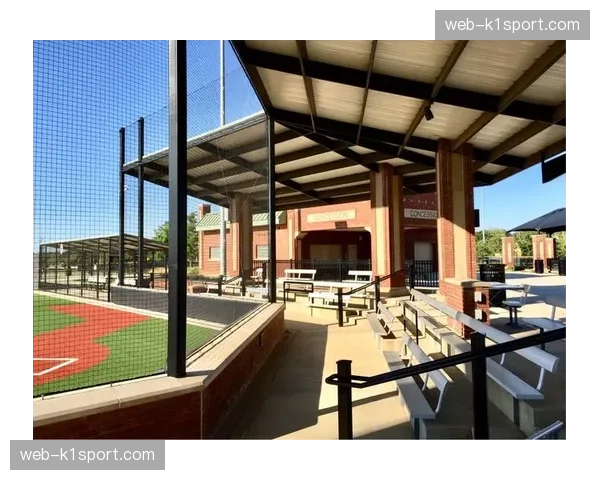 社区活动：达拉斯飞翼全队参与当地儿童阅读推广项目